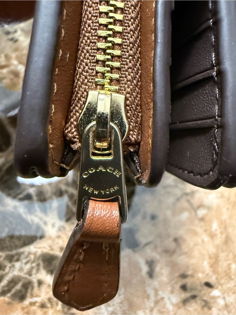 Coach Brown Leather Compact Wallet with Gold Logo Tab - Picture 6 of 8